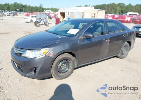 2013 Toyota Camry Le z USA, uszkodzony, nr VIN 4T1BF1FK7DU691530